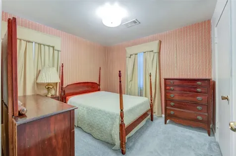 5223 Grace Point Lane Houston TX 77048