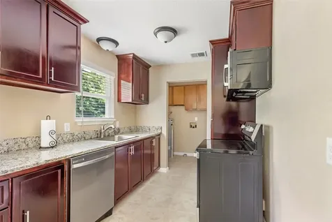 803 County Road 6769 Dayton TX 77535