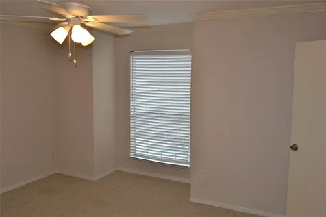 6111 Beverly Hill Street 43 Houston TX 77057