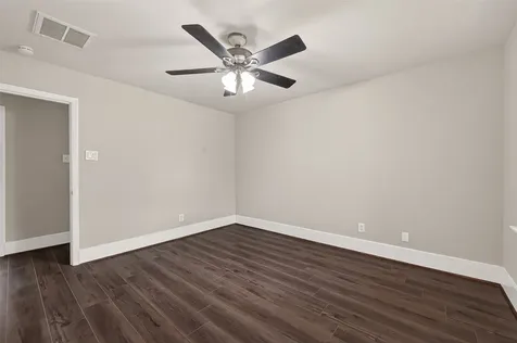 9623 Meadowglen Lane Houston TX 77063