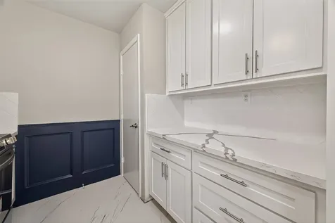 9623 Meadowglen Lane Houston TX 77063