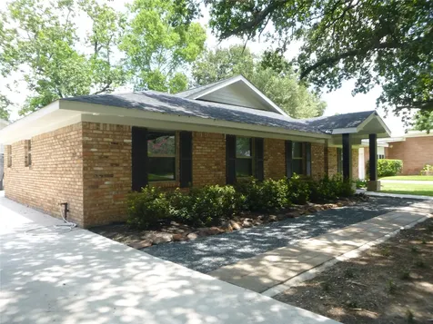4818 Spellman Road Houston TX 77035