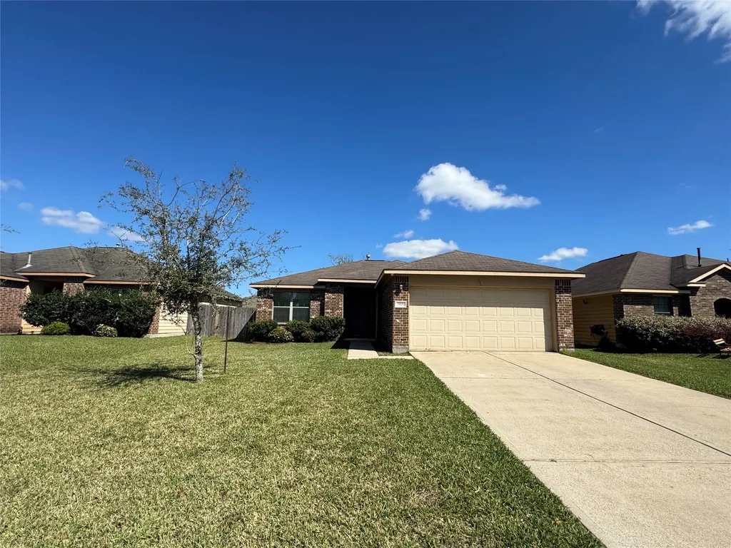 7906 Emerald Oak Drive Texas City TX 77591