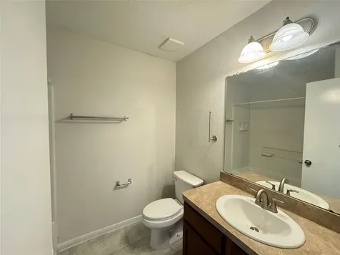 7906 Emerald Oak Drive Texas City TX 77591