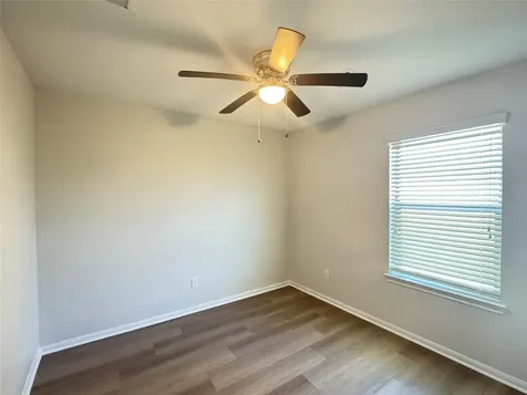 7906 Emerald Oak Drive Texas City TX 77591