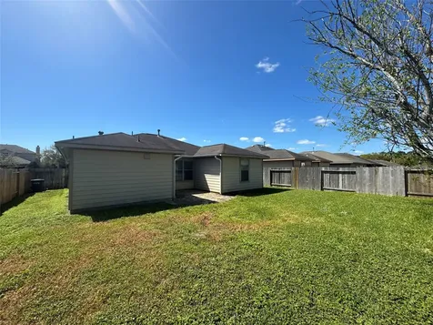 7906 Emerald Oak Drive Texas City TX 77591