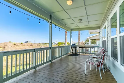 12828 E Conquistador Drive Galveston TX 77554