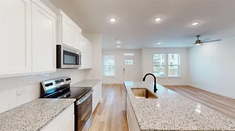 4123 Hartley Way Grand Prairie TX 75052