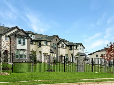 4123 Hartley Way Grand Prairie TX 75052