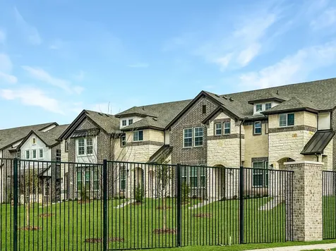 4123 Hartley Way Grand Prairie TX 75052