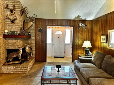 615 Roene Lane West Columbia TX 77486