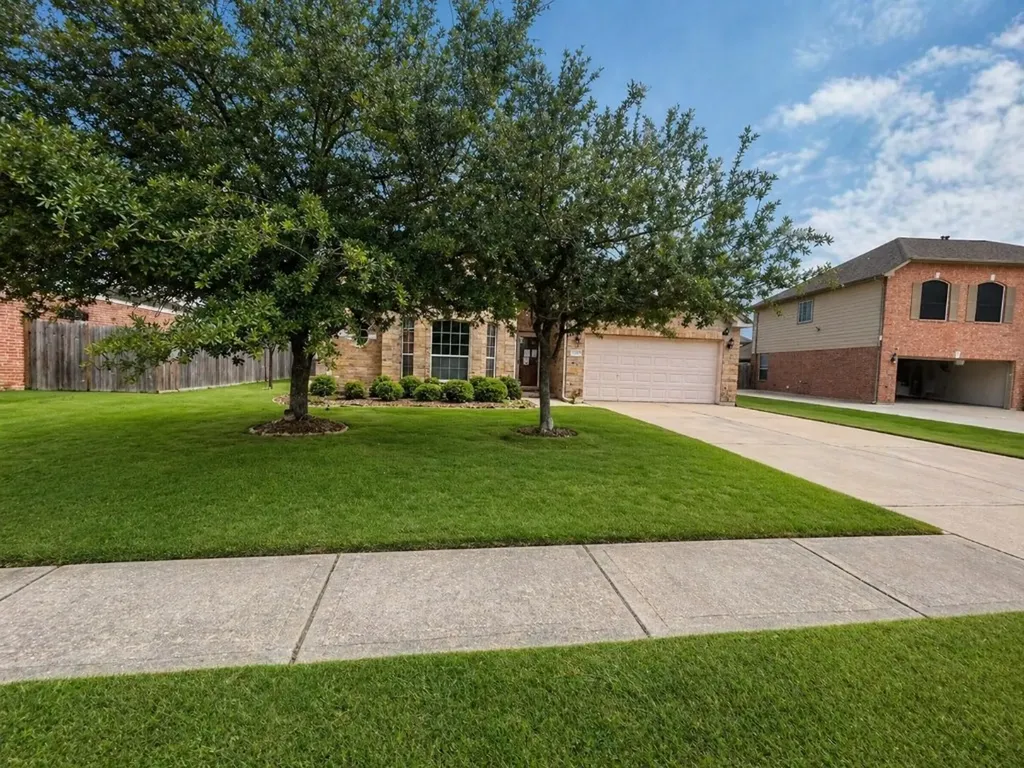 620 White Ibis Avenue Texas City TX 77590