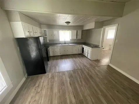 2010 13th Street Port Arthur TX 77640