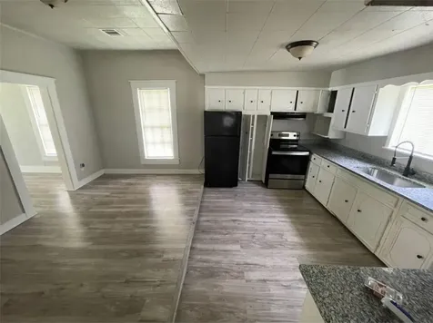 2010 13th Street Port Arthur TX 77640