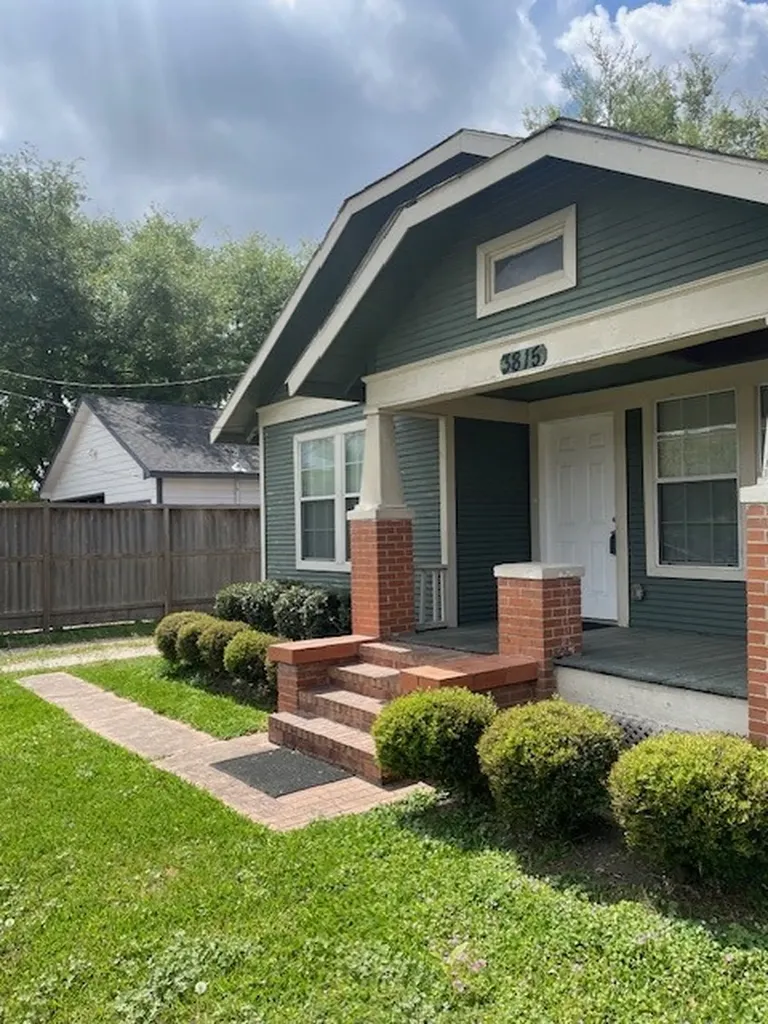 3815 Baden Street Houston TX 77009