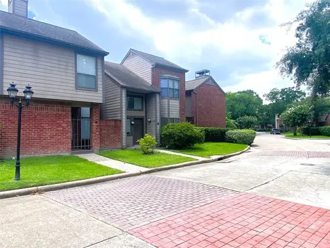7447 Cambridge Street 71 Houston TX 77054