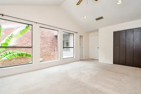 7447 Cambridge Street 71 Houston TX 77054