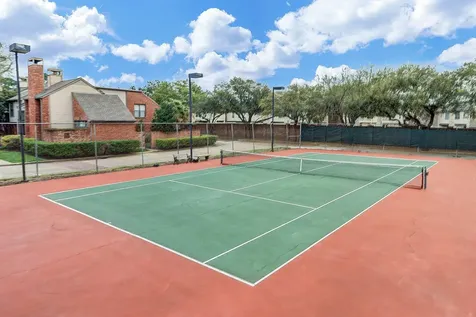 7447 Cambridge Street 71 Houston TX 77054