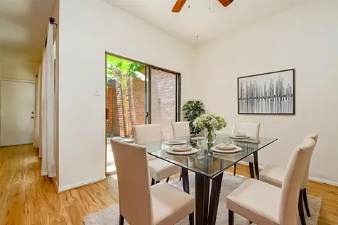 7447 Cambridge Street 71 Houston TX 77054