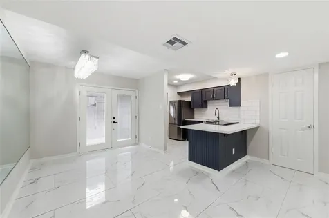 515 Tallowood Road 15 Houston TX 77024