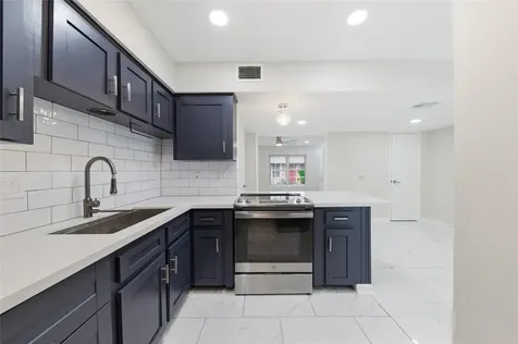 515 Tallowood Road 15 Houston TX 77024