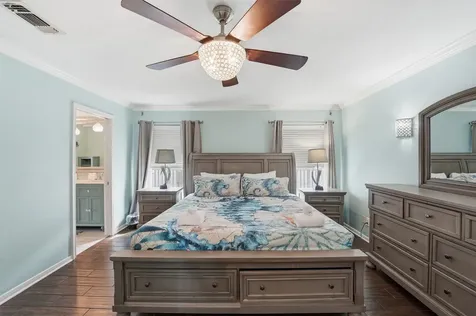 7712 Channelview Drive Galveston TX 77554