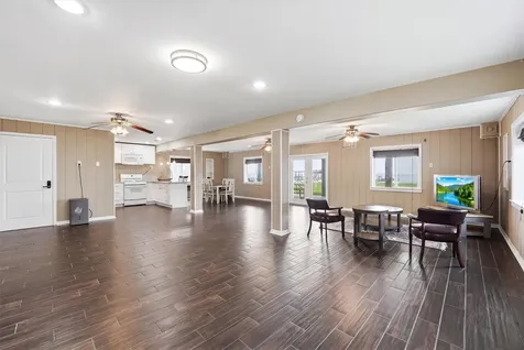 7712 Channelview Drive Galveston TX 77554