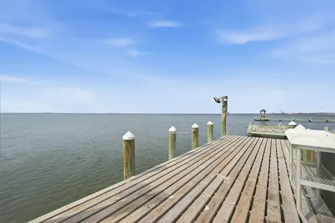 7712 Channelview Drive Galveston TX 77554