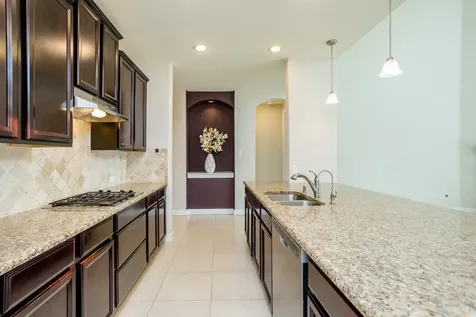 4622 Regal Shadow Lane Sugar Land TX 77479