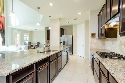 4622 Regal Shadow Lane Sugar Land TX 77479