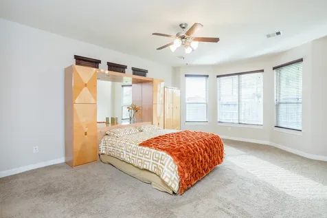 4622 Regal Shadow Lane Sugar Land TX 77479
