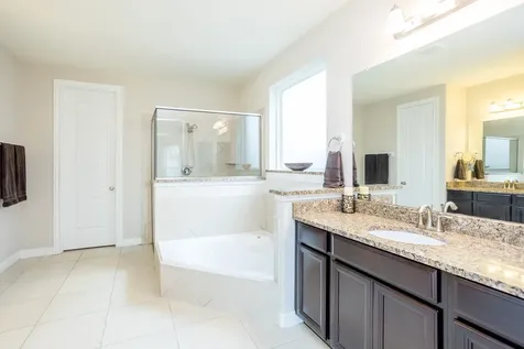 4622 Regal Shadow Lane Sugar Land TX 77479