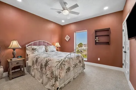 203 Kahmeha Drive Tiki Island TX 77554