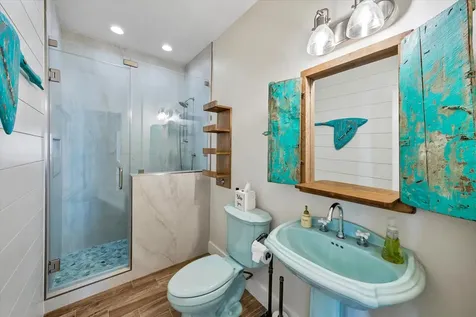 203 Kahmeha Drive Tiki Island TX 77554