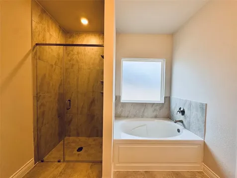 10340 Woodhill Spa Lane Cleveland TX 77327