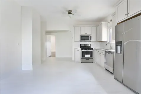 816 Hawthorne Street Houston TX 77006