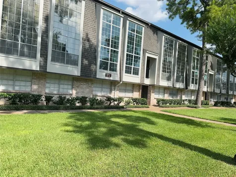 12633 Memorial Drive 74 Houston TX 77024