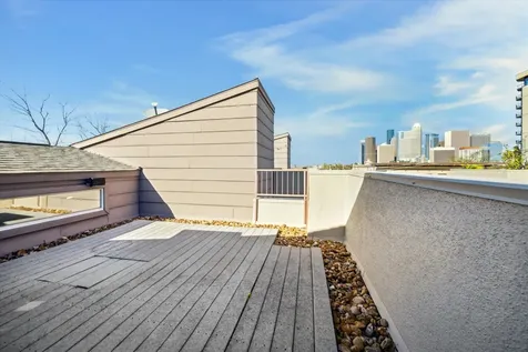94 Drew Street C Houston TX 77006