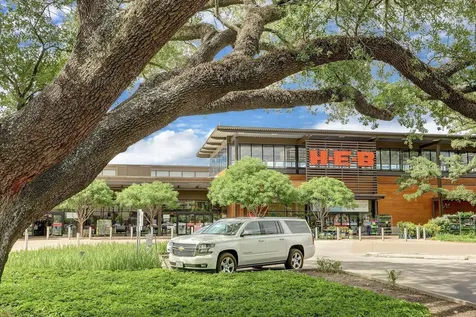 94 Drew Street C Houston TX 77006