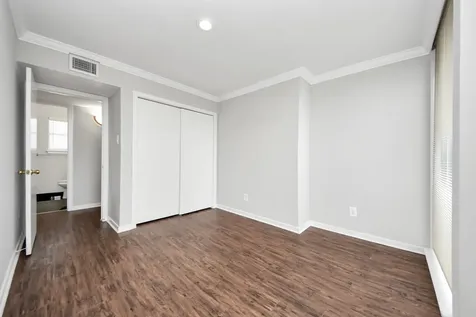 2333 Bering Drive 337 Houston TX 77057