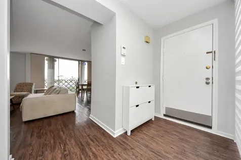 2333 Bering Drive 337 Houston TX 77057