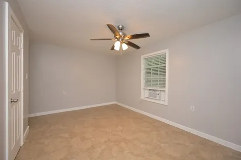 10338 Flaxman Street Houston TX 77029