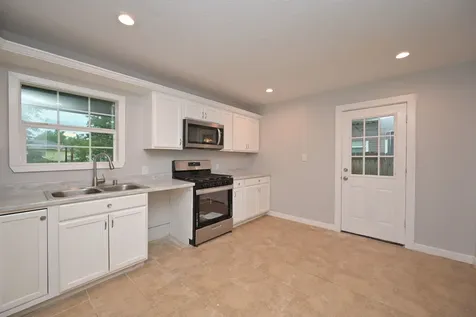 10338 Flaxman Street Houston TX 77029