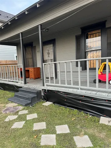 4013 King Street Houston TX 77026