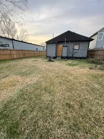 4013 King Street Houston TX 77026