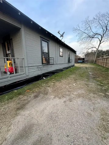 4013 King Street Houston TX 77026