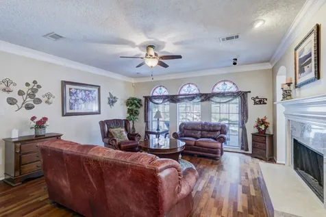 502 Lake Bend Drive Sugar Land TX 77479