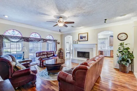 502 Lake Bend Drive Sugar Land TX 77479