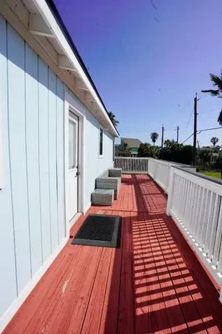 4027 Surf Drive Galveston TX 77554