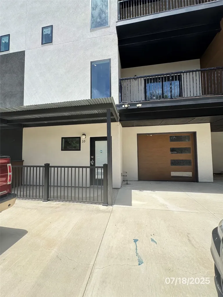 715 Ogden Street 102 San Antonio TX 78212